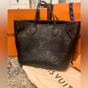 Louis Vuitton Empreinte Monogram Giant Neverfull MM Black